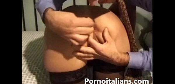  moglie italiana culo stupendo da masturbare pompino - Italian wife ass blowjob
